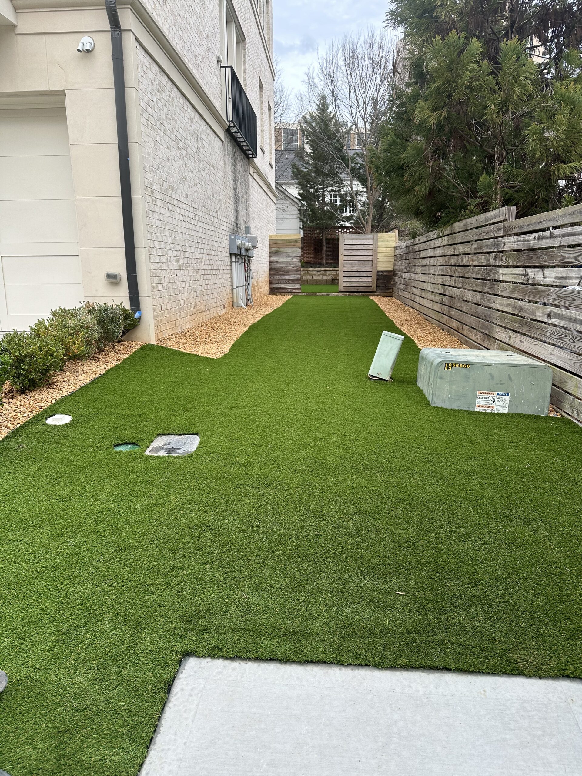 Turf (18)