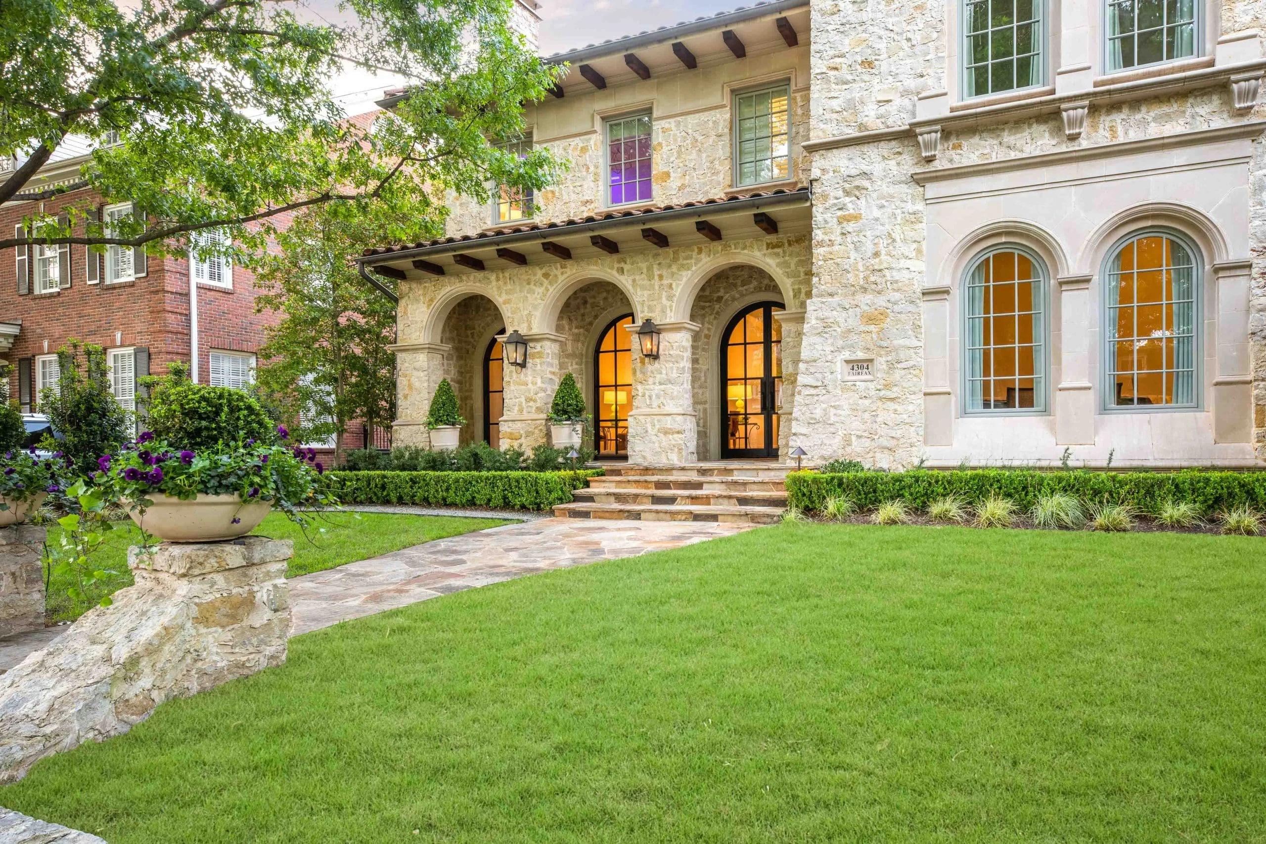 Completed paver patio by Timberstone Landscape serving Woodstock and Cherokee County