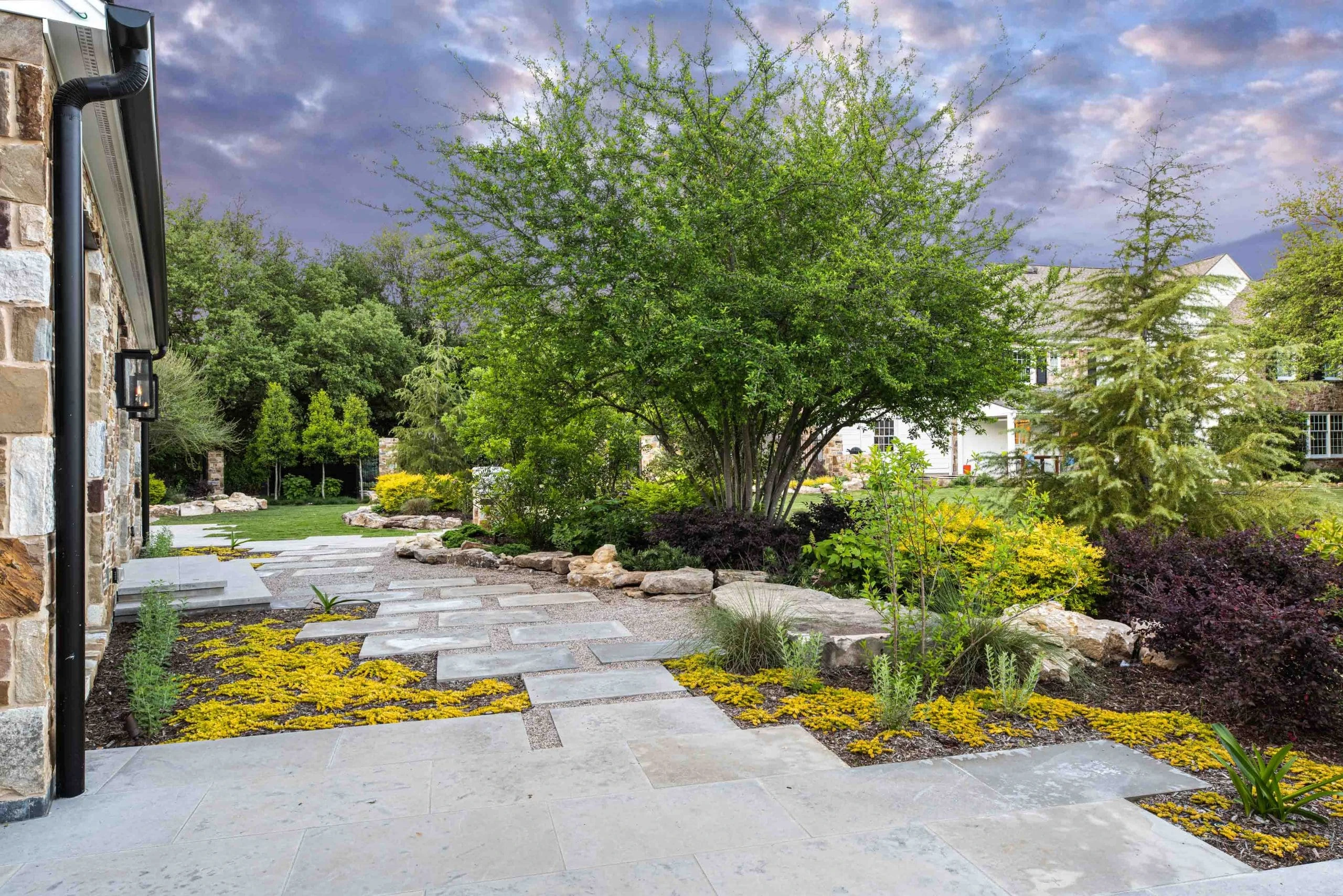 Coordinated paver color selection for Georgia home architecture, Timberstone Landscape